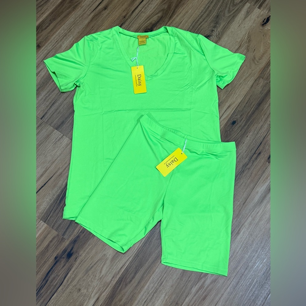 Daisy Neon Lime Bike Shorts and Tee Set